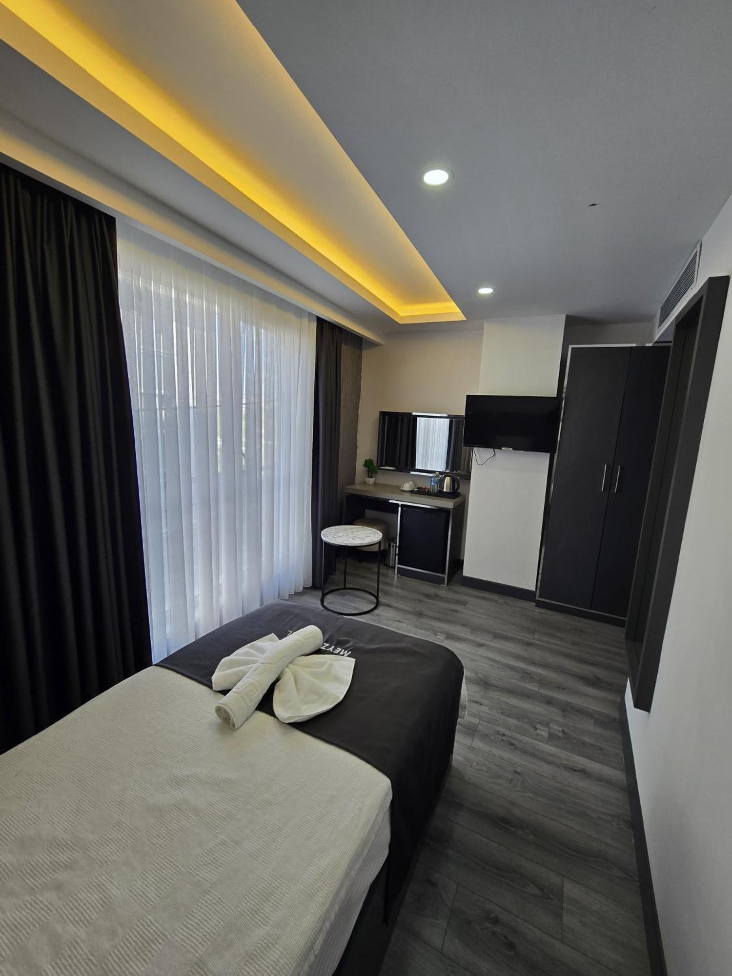 Meyzi Hotel Istambul Exterior foto
